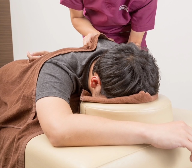 全身氣功整体（揉みほぐし・整体）コース50分