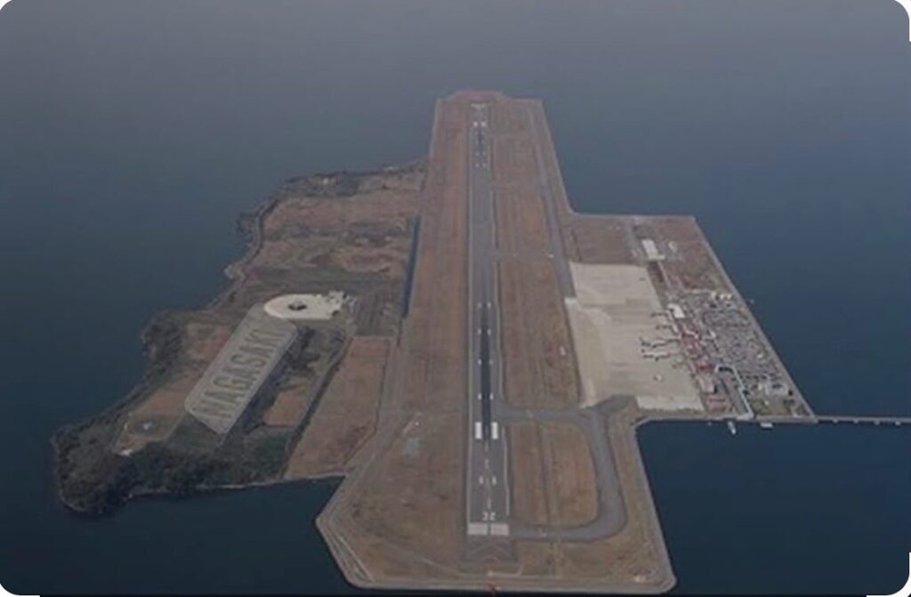 #世界一！世界で一番の空港が日本に！長崎空港は49年前に、世界で初めて海上に空港が造られました。