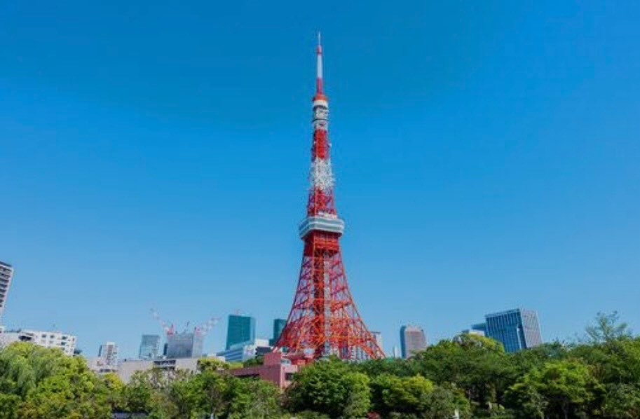 #東京タワー！東京タワーは戦車でできている？東京タワーの鉄骨の多くは、なんとアメリカの退役戦車を溶かして再利用したもの。